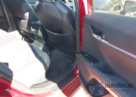 2020 Toyota Camry Xle Hybrid z USA, uszkodzony, nr VIN 4T1F31AK4LU016928